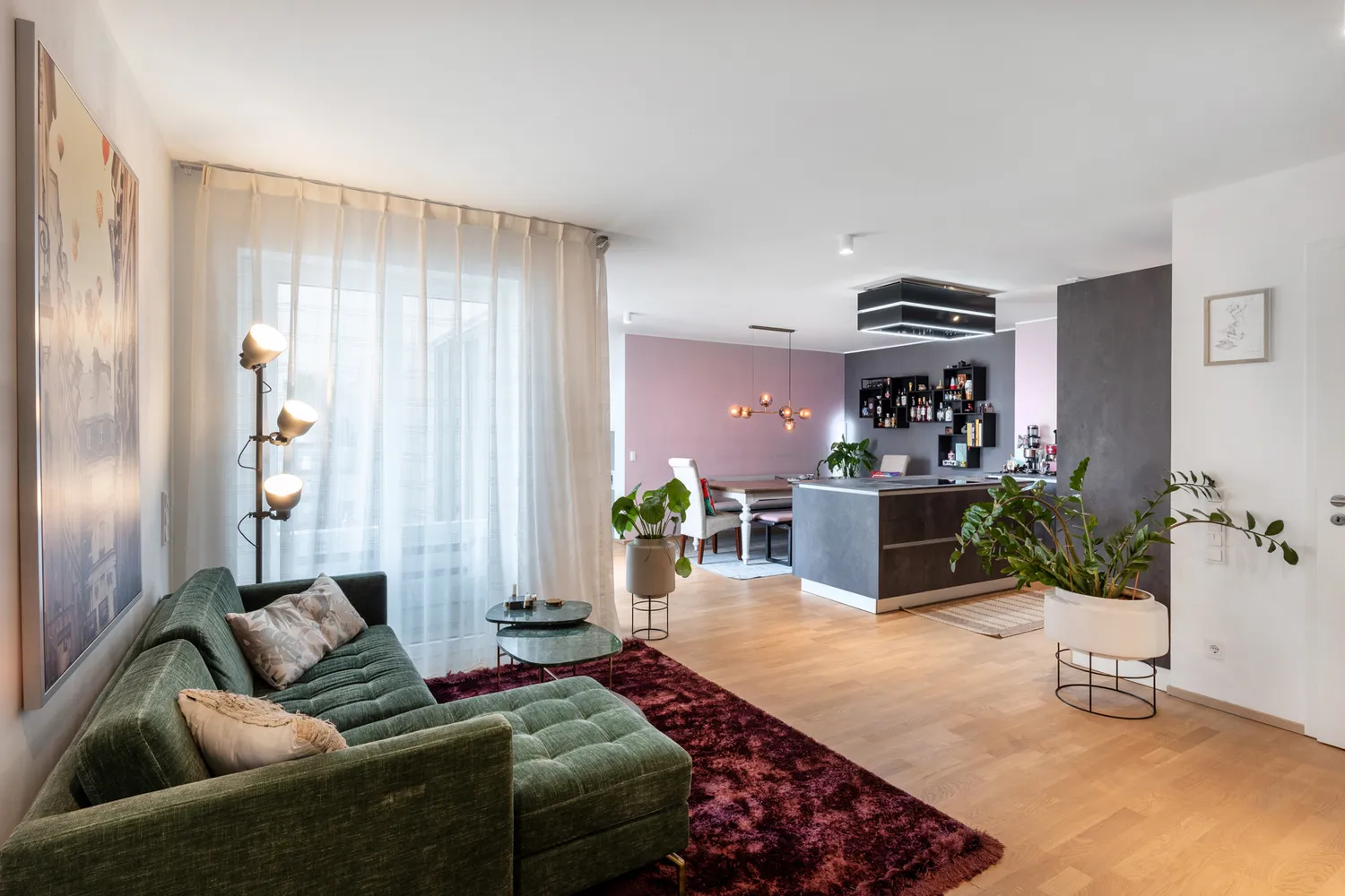 5 Zimmer Wohnung mit 125 m² in München – Bild 2