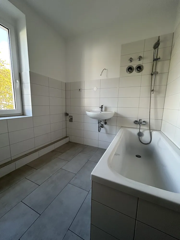 4 Zimmer Wohnung mit 82 m² in Zwickau – Bild 10