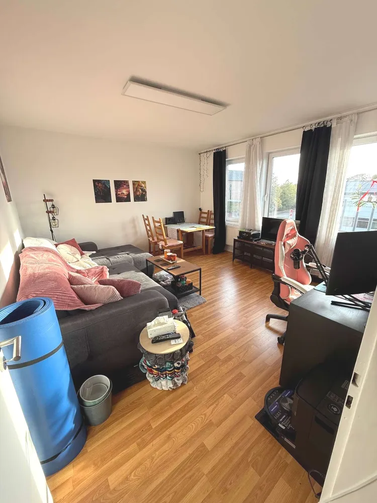 2 Zimmer Wohnung mit 43 m² in Leverkusen – Bild 1