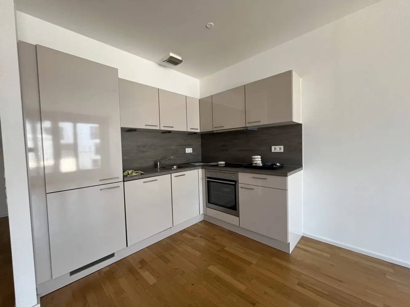 2 Zimmer Wohnung mit 75 m² in Stuttgart – Bild 5