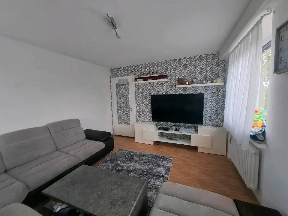 2 Zimmer Wohnung mit 52 m² in Krefeld – Bild 2