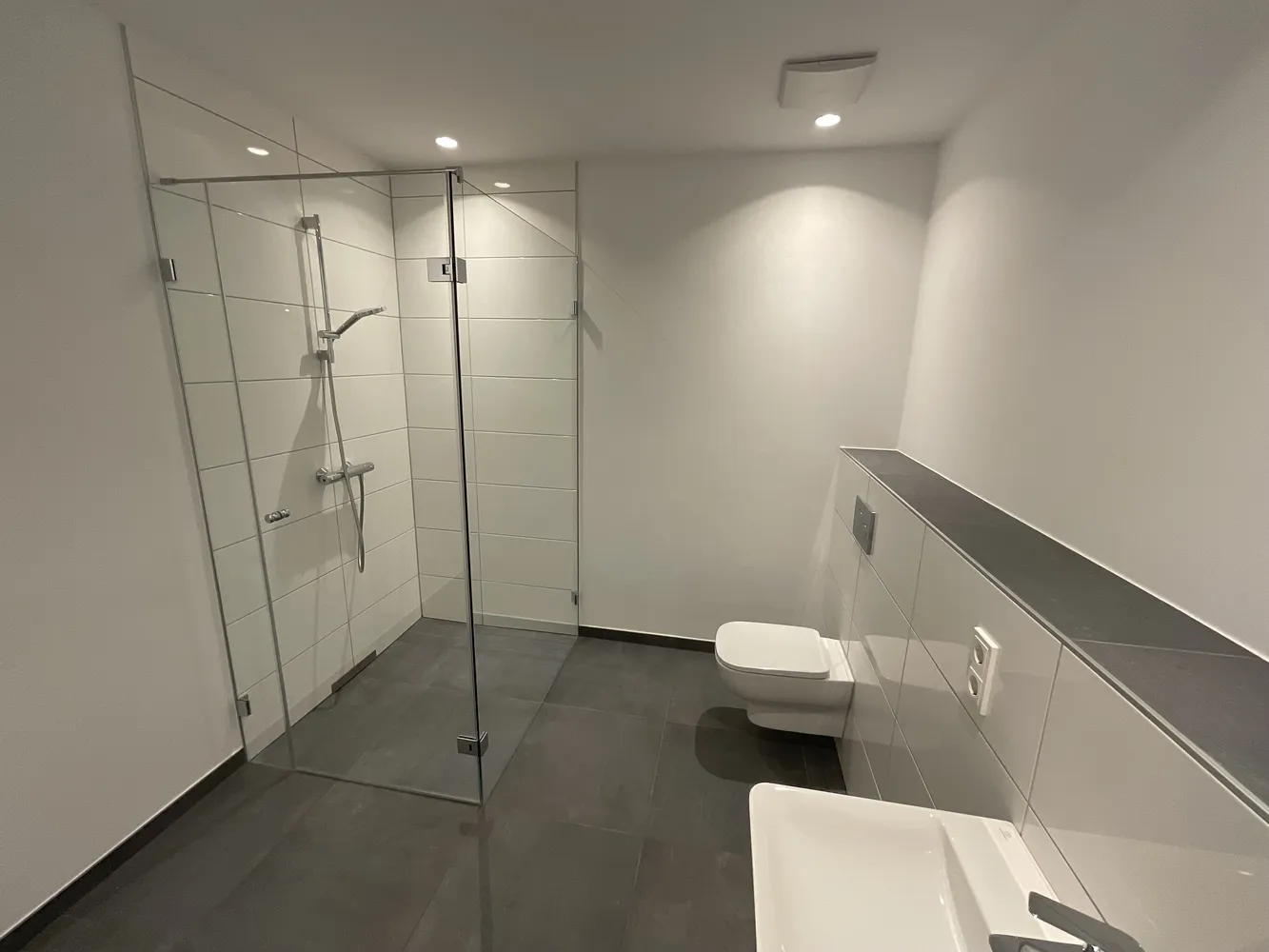 2 Zimmer Wohnung mit 77 m² in Meerbusch – Bild 4