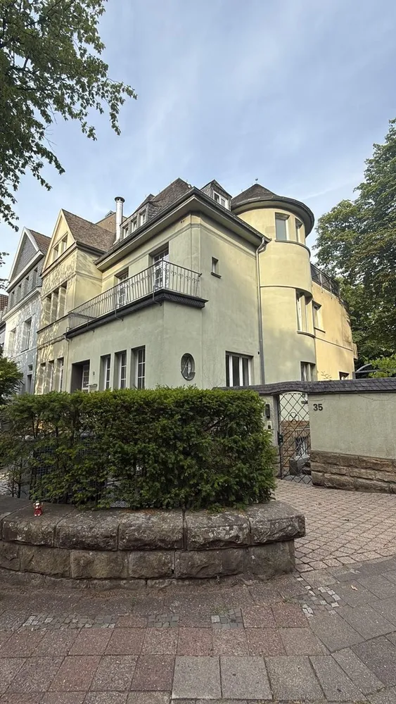3 Zimmer Wohnung mit 135 m² in Aachen – Bild 2