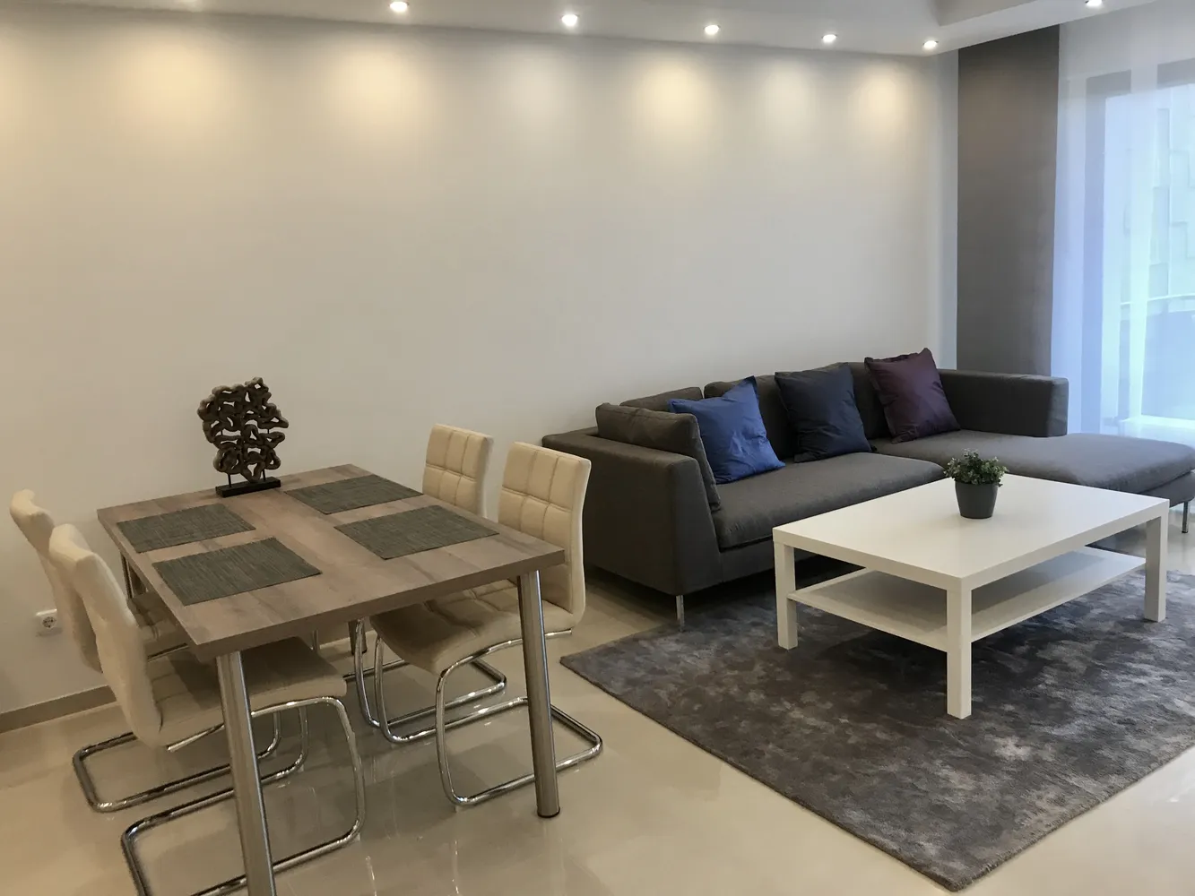 2 Zimmer Wohnung mit 60 m² in Düsseldorf – Bild 4