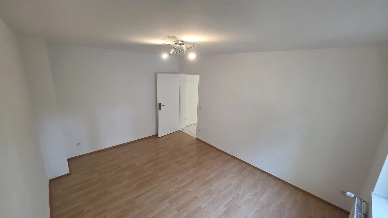 1 Zimmer Wohnung mit 32 m² in Frankfurt am Main – Bild 2