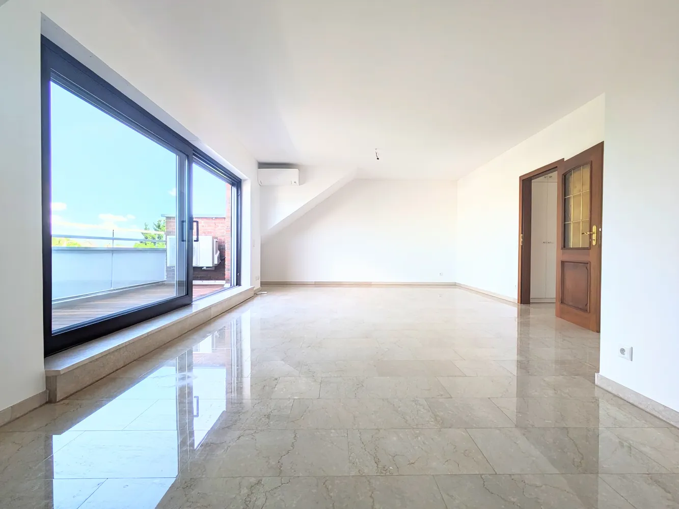 2 Zimmer Wohnung mit 79 m² in Mönchengladbach – Bild 3