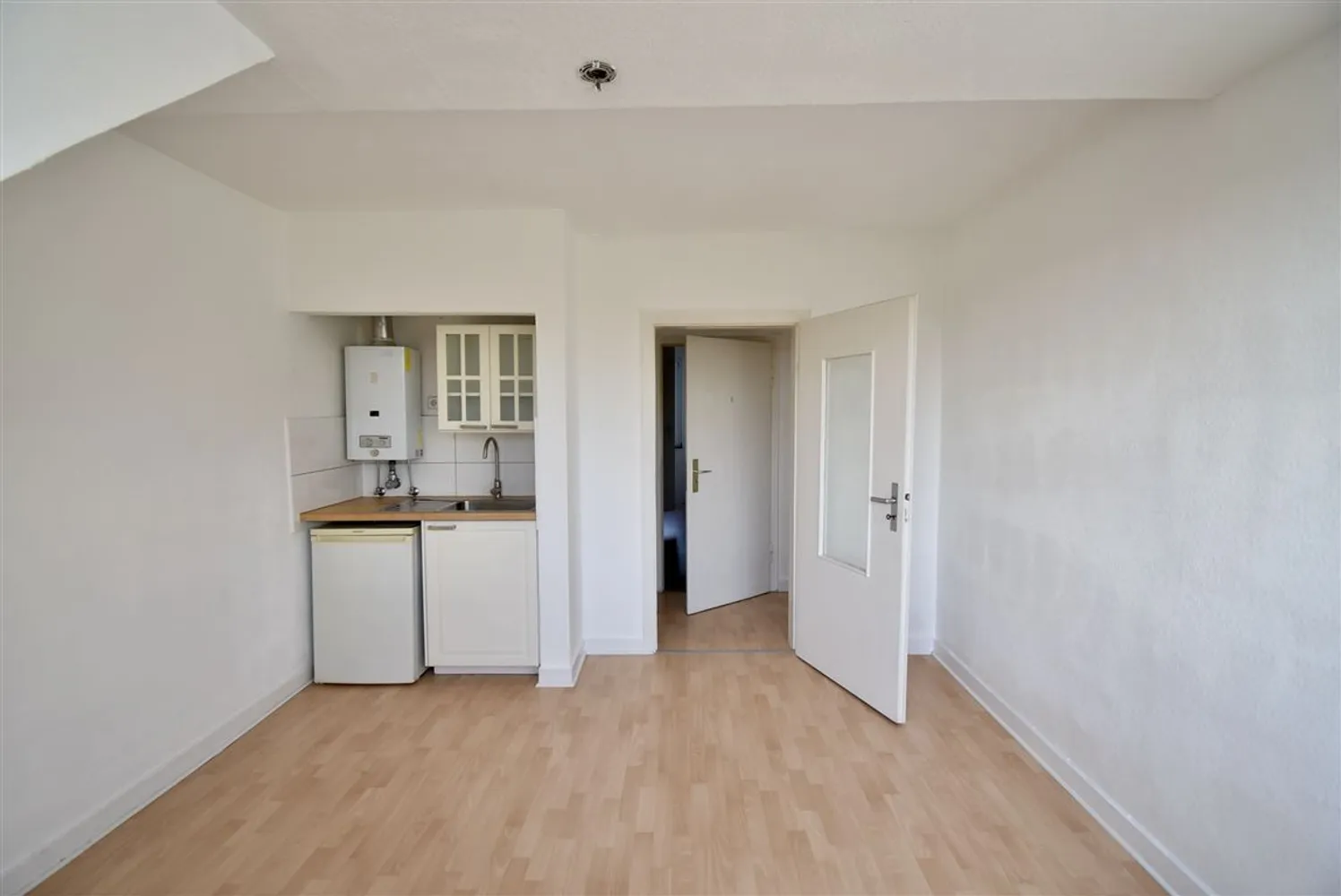 1 Zimmer Wohnung mit 20 m² in Düsseldorf – Bild 4