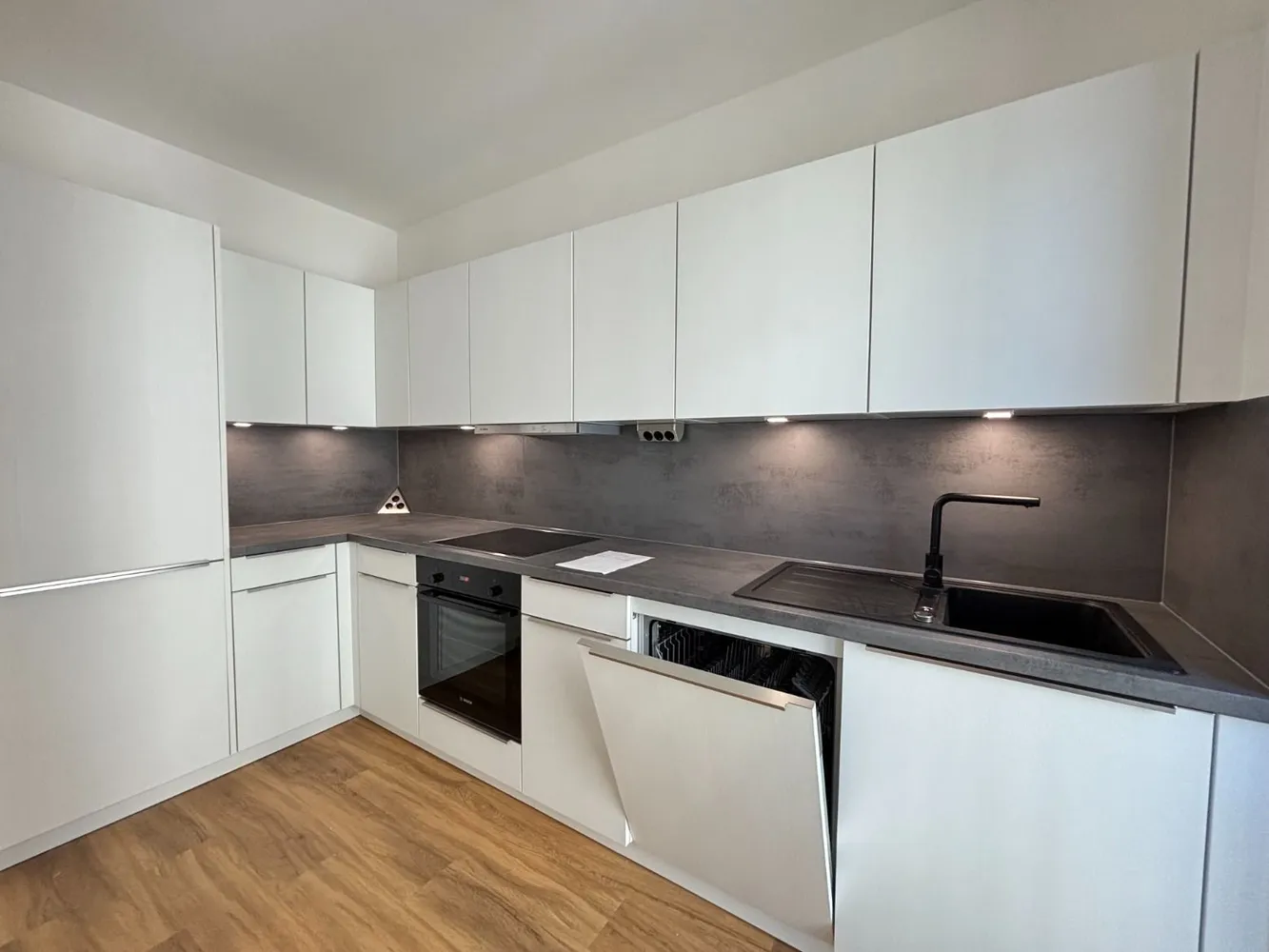 4 Zimmer Wohnung mit 99 m² in Dresden – Bild 5