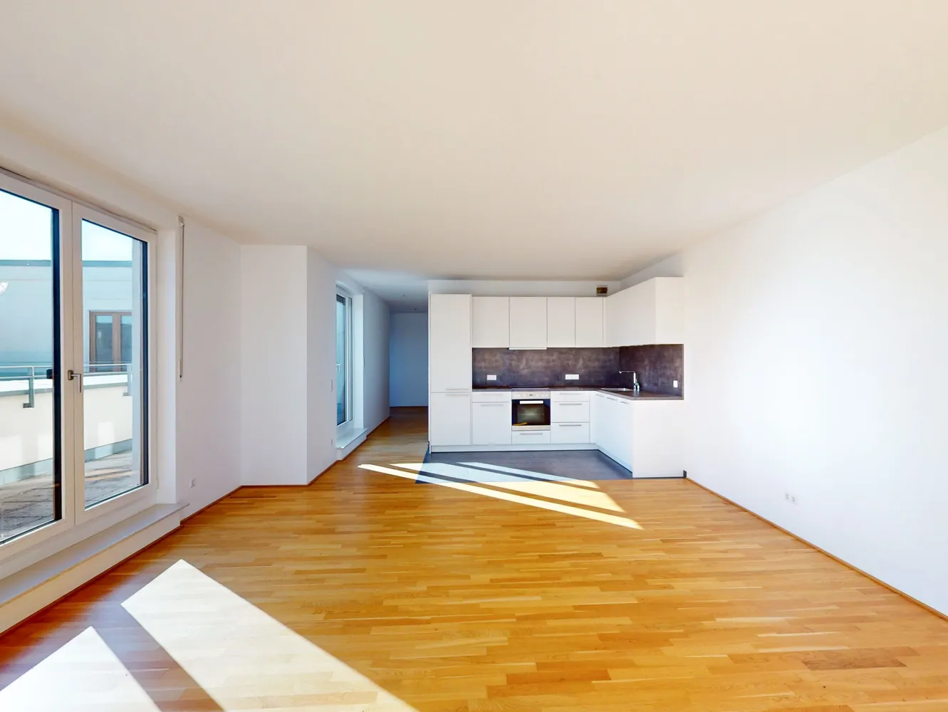 2 Zimmer Wohnung mit 106 m² in Frankfurt am Main – Bild 7
