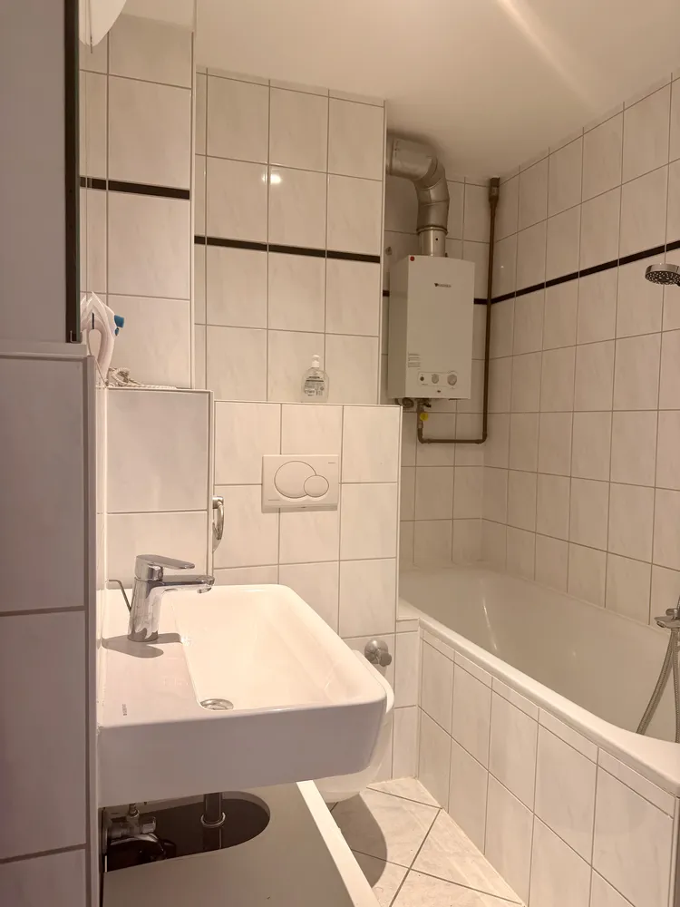 1 Zimmer Wohnung mit 30 m² in Frankfurt am Main – Bild 3