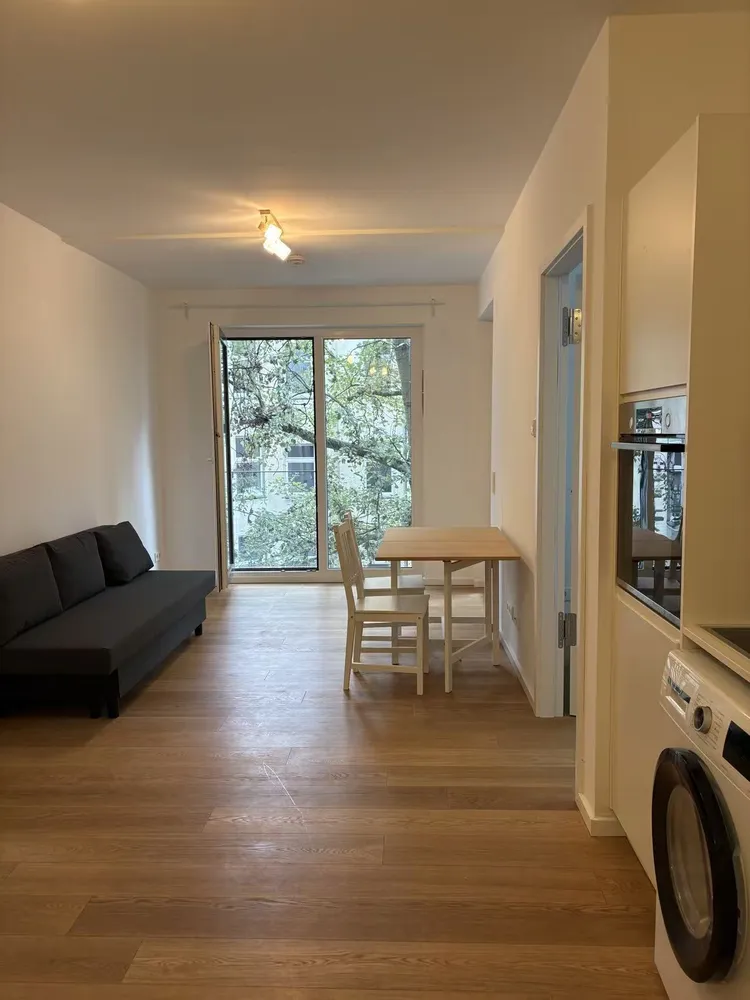 2 room apartment with 42 m² in Berlin – Photo 3