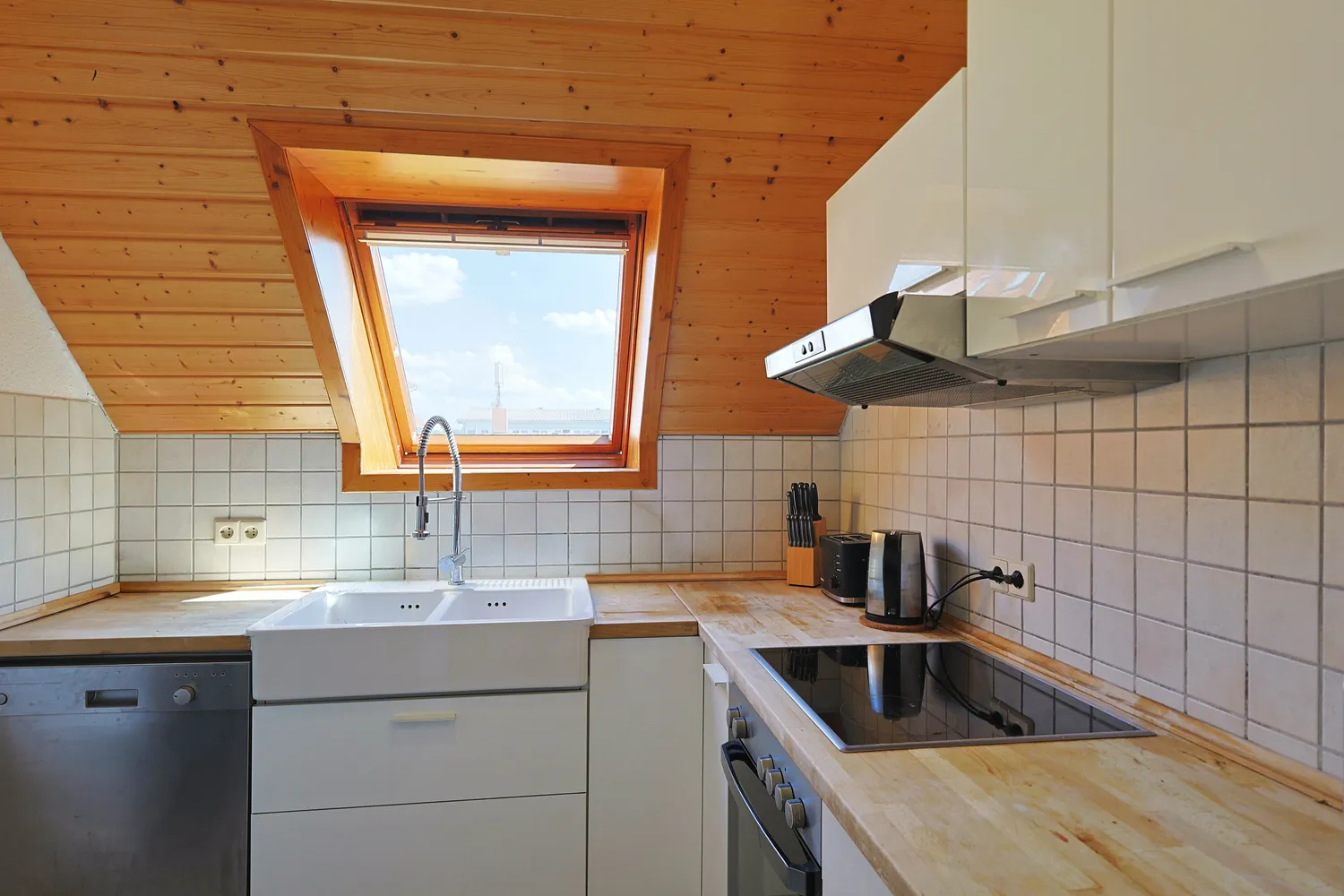 5 Zimmer Wohnung mit 109 m² in Böblingen – Bild 2