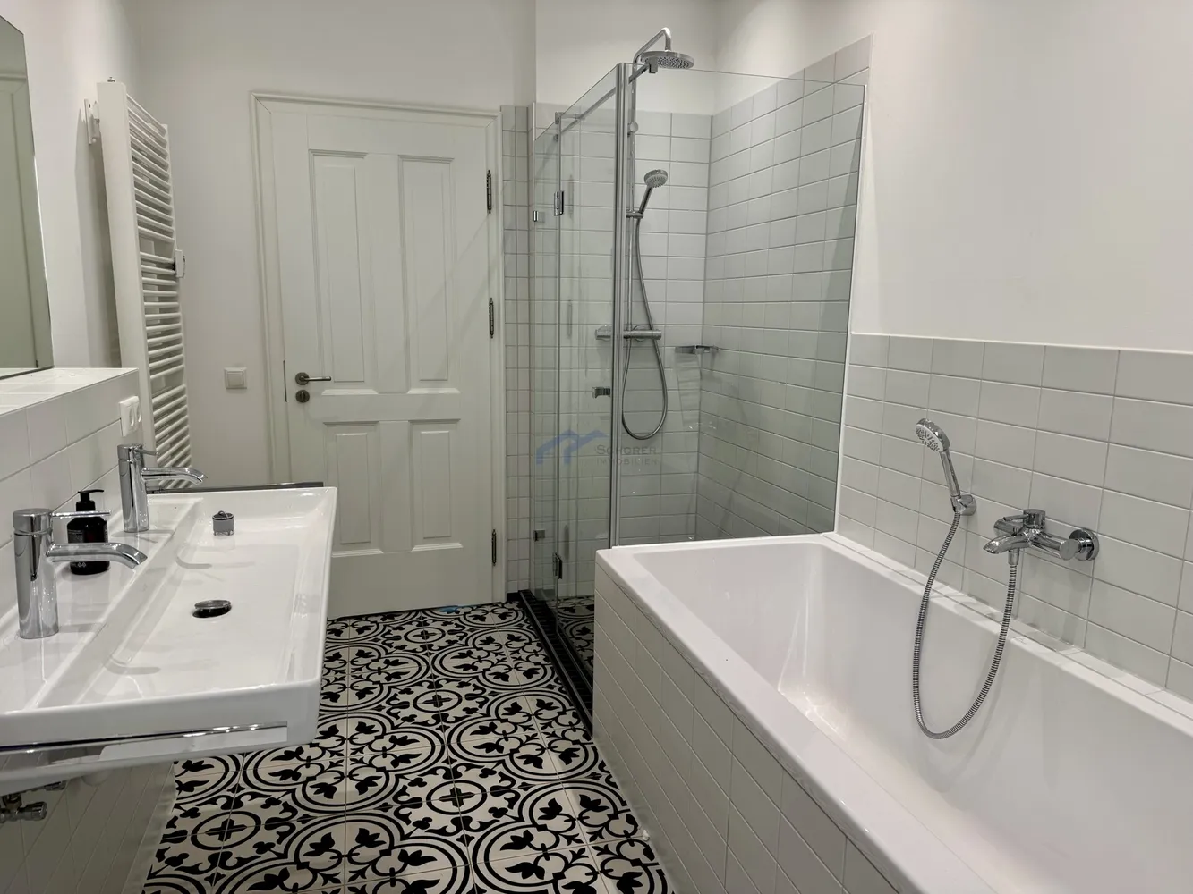 5 Zimmer Wohnung mit 160 m² in Augsburg – Bild 4