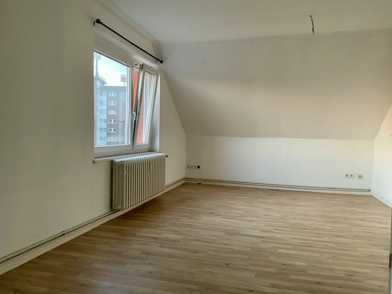 1 Zimmer Wohnung mit 45 m² in Neuss – Bild 2