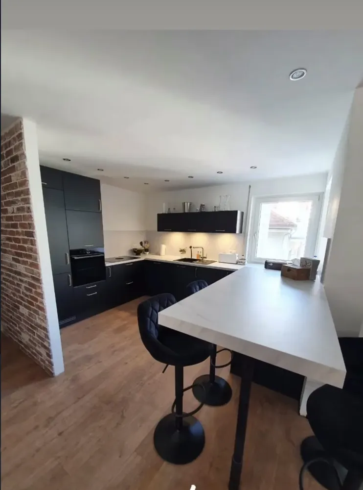 4 Zimmer Wohnung mit 115 m² in Stuttgart – Bild 1