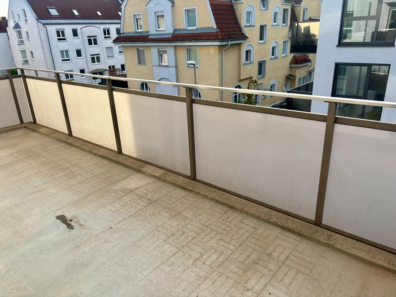 2 Zimmer Wohnung mit 63 m² in Augsburg – Bild 3