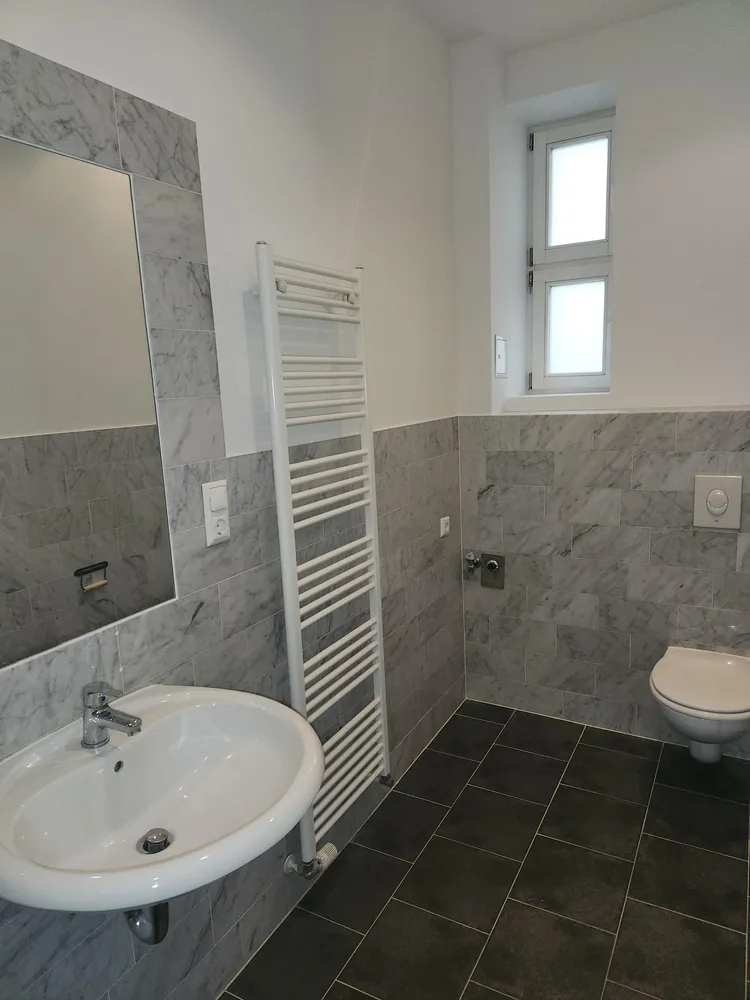 2 Zimmer Wohnung mit 90 m² in Berlin – Bild 8