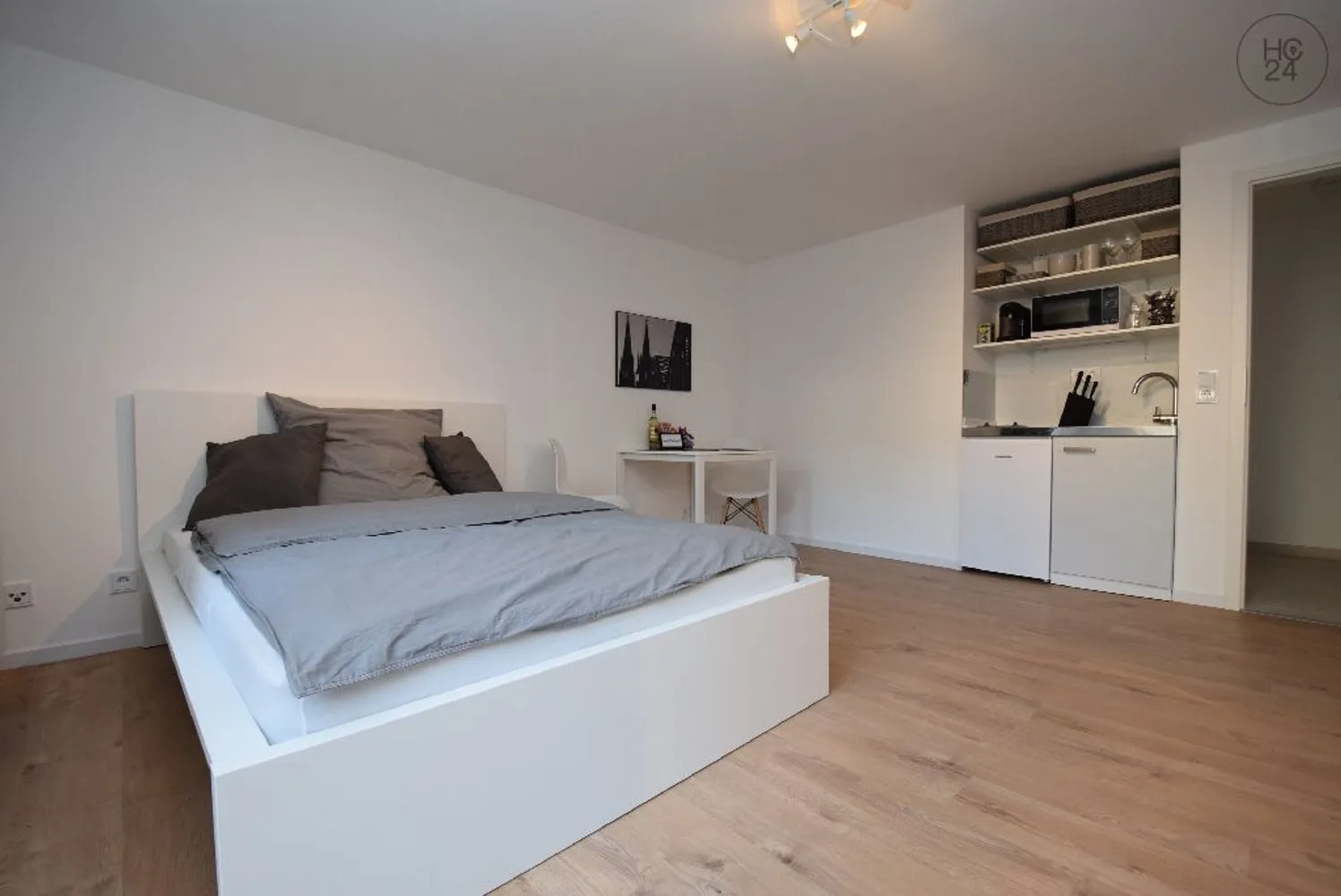 1 Zimmer Wohnung mit 25 m² in Köln – Bild 2