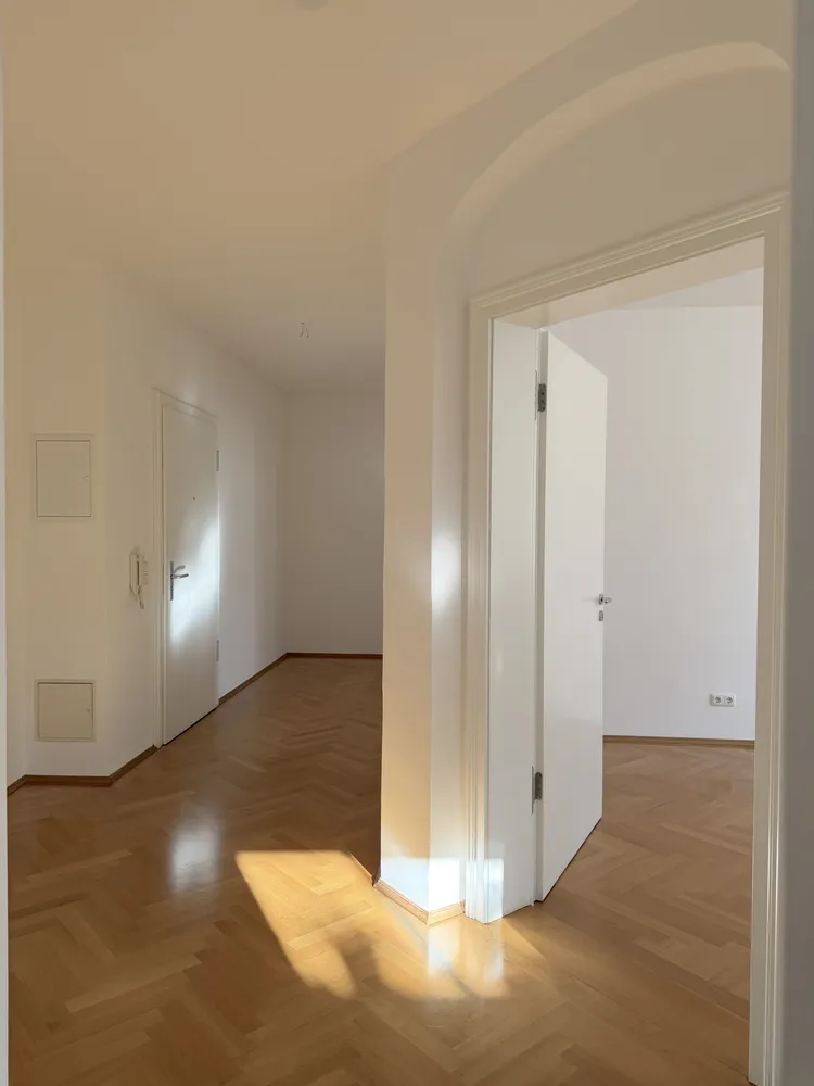 3 Zimmer Wohnung mit 83 m² in München – Bild 5