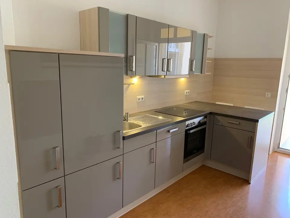 3 Zimmer Wohnung mit 79 m² in Zeitz – Bild 2