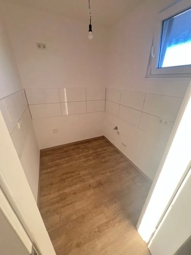 1 room apartment with 35 m² in Essen – Photo 5