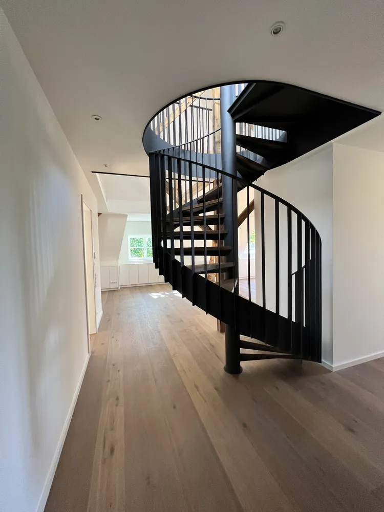 3 Zimmer Wohnung mit 125 m² in München – Bild 4