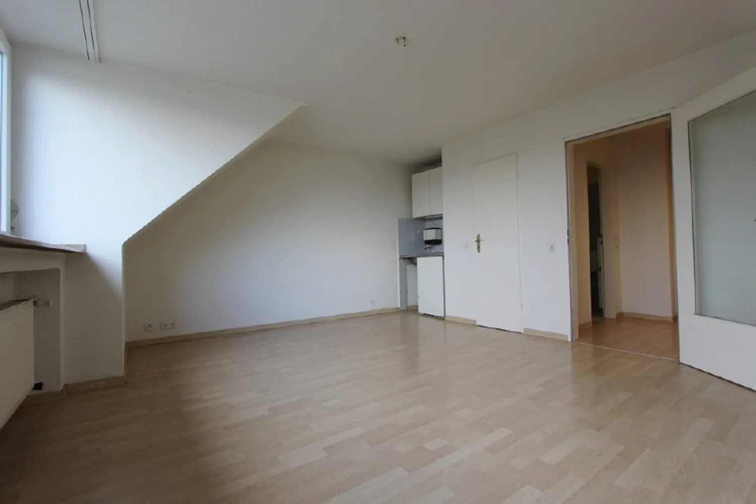 1 Zimmer Wohnung mit 29 m² in Düsseldorf – Bild 2