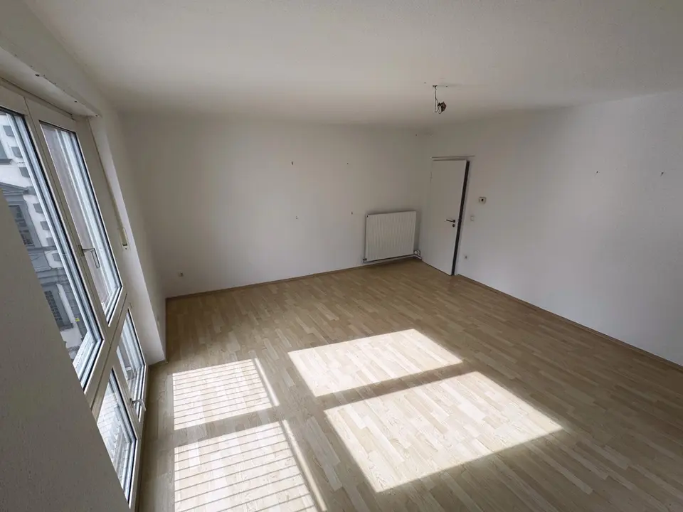 WG-Zimmer mit 90 m² in Augsburg – Bild 2