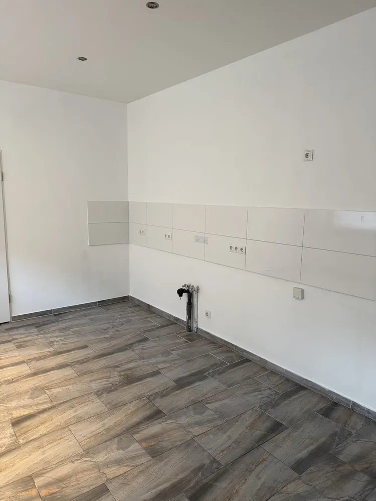 2 Zimmer Wohnung mit 80 m² in Wuppertal – Bild 8