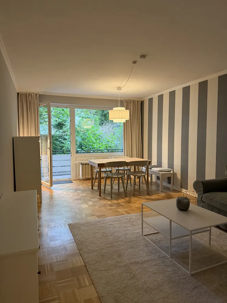 2 Zimmer Wohnung mit 60 m² in Hamburg – Bild 1