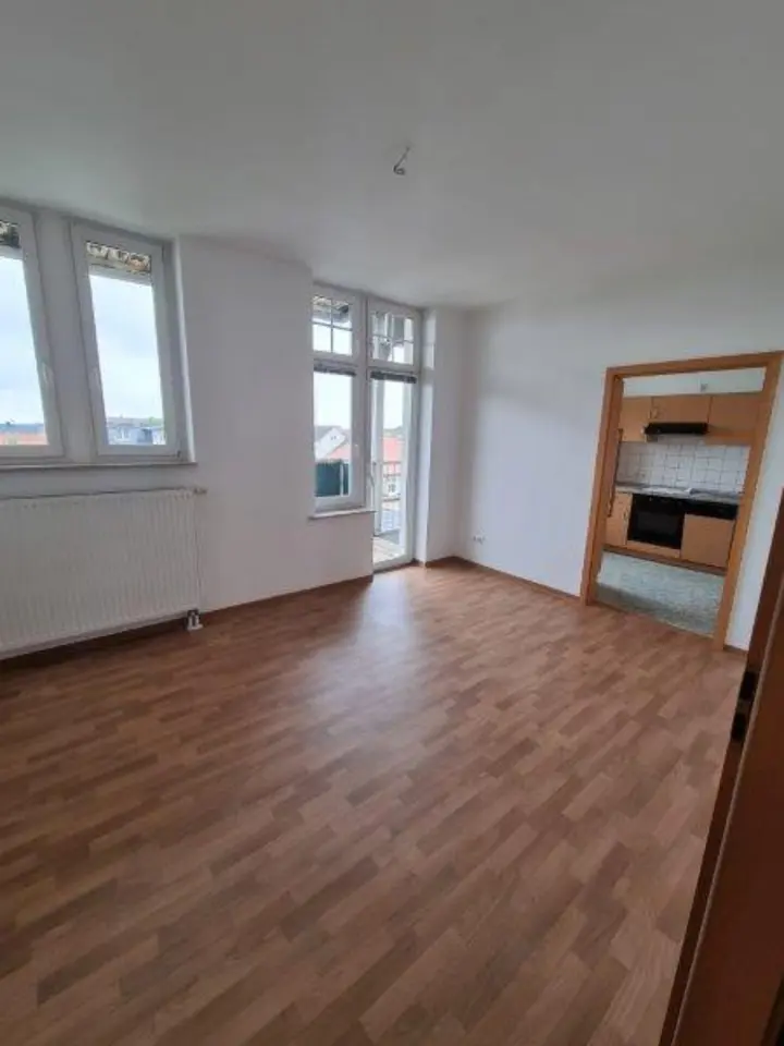 2 Zimmer Wohnung mit 43 m² in Riesa – Bild 2
