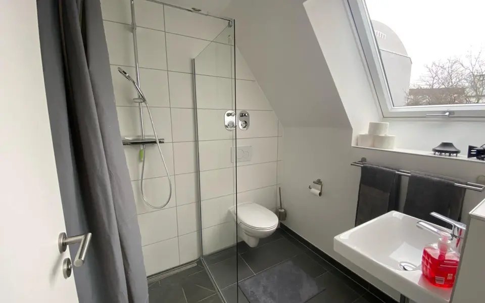 WG-Zimmer mit 60 m² in Karlsruhe – Bild 6