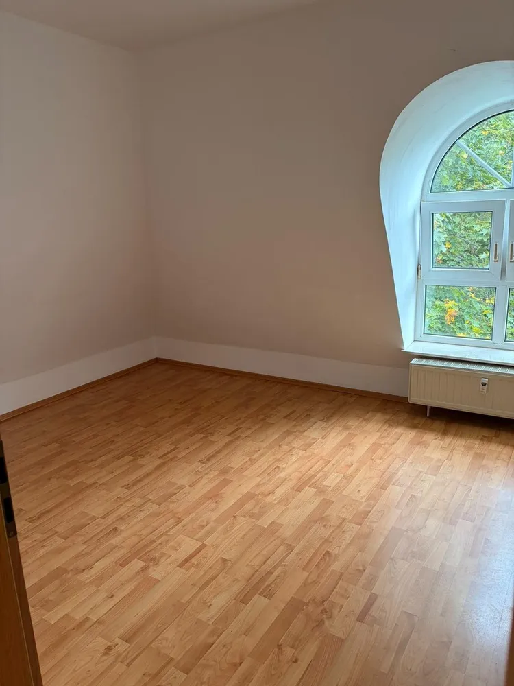 2 Zimmer Wohnung mit 54 m² in Plauen – Bild 4