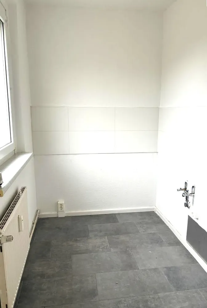 2 Zimmer Wohnung mit 42 m² in Halle (Saale) – Bild 5