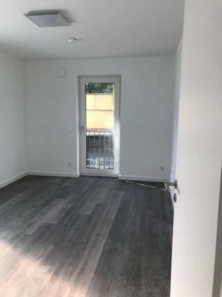 WG-Zimmer mit 43 m² in Radebeul – Bild 1