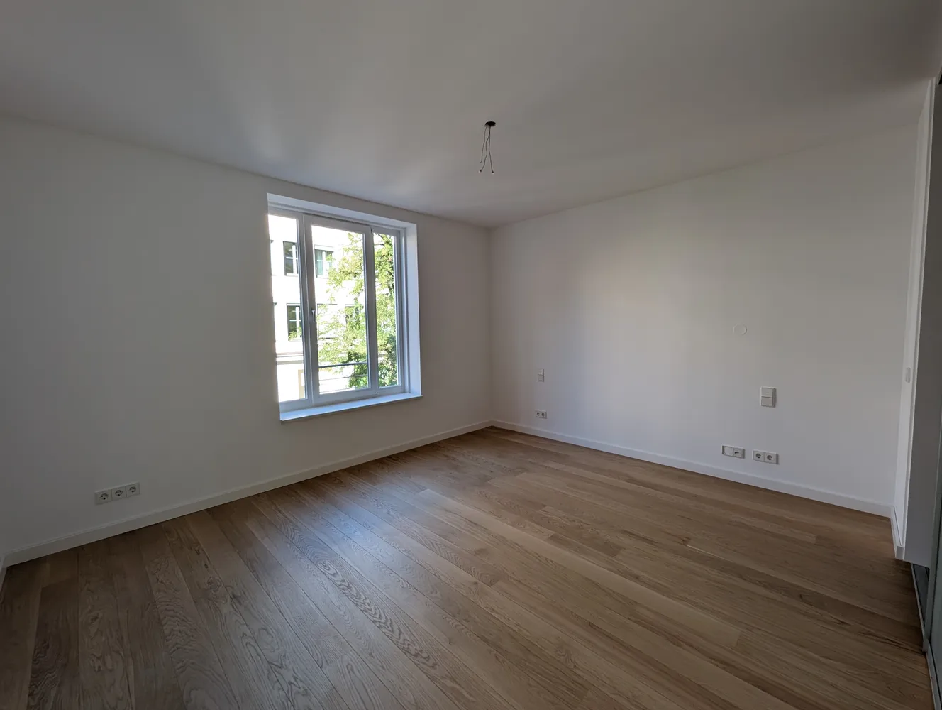 4 Zimmer Wohnung mit 146 m² in München – Bild 9