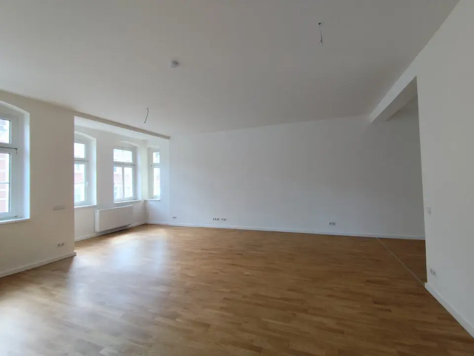 4 Zimmer Wohnung mit 158 m² in Aue-Bad Schlema – Bild 2