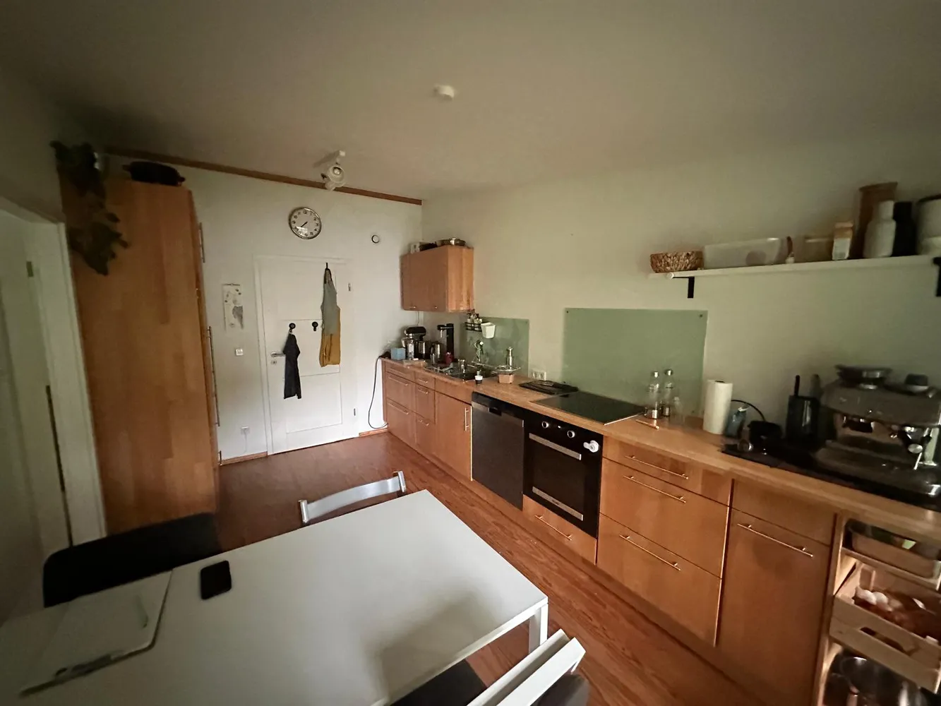 4 Zimmer Wohnung mit 100 m² in Hamburg – Bild 2