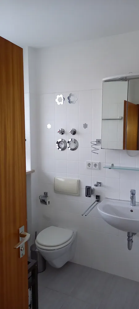 2 Zimmer Wohnung mit 62 m² in München – Bild 8