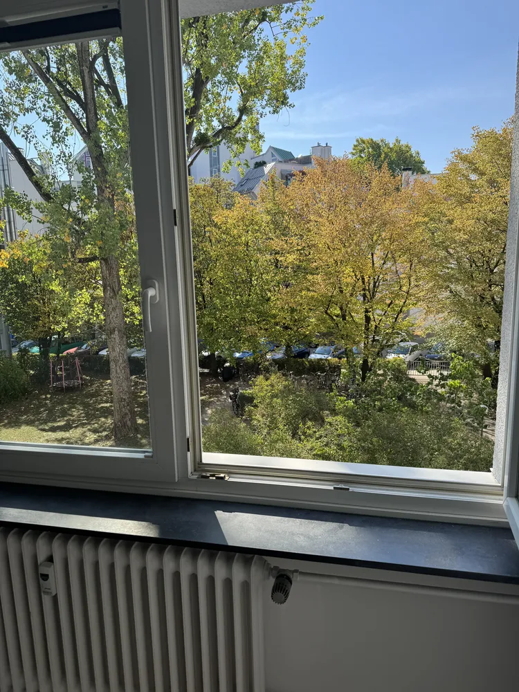 1 room apartment with 28 m² in Munich – Photo 3