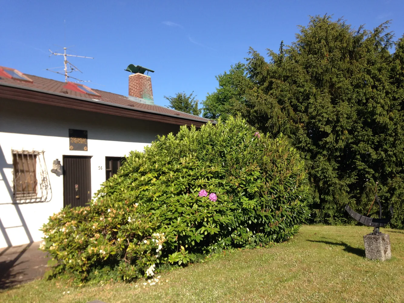 12 Zimmer Haus mit 380 m² in Pforzheim – Bild 2