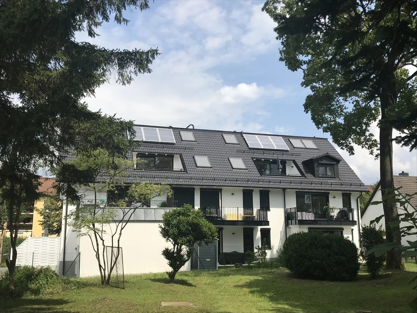 3 Zimmer Wohnung mit 95 m² in München – Bild 4