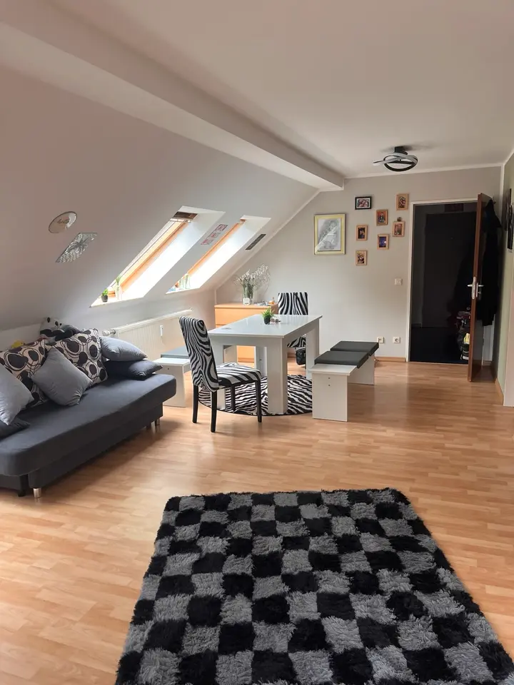 2 Zimmer Wohnung mit 63 m² in Duisburg – Bild 8