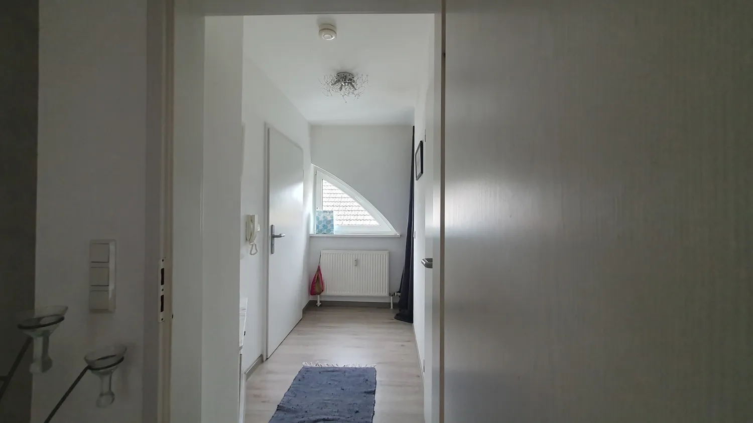 2 Zimmer Wohnung mit 65 m² in Mannheim – Bild 2