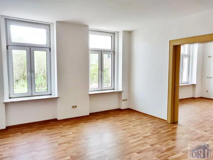 4 Zimmer Wohnung mit 151 m² in Löbau – Bild 1