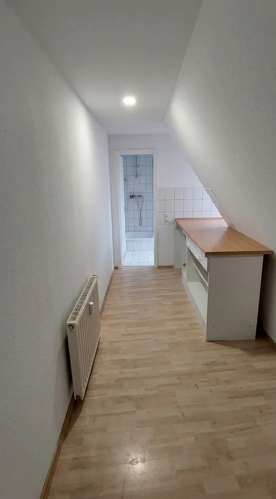 1 Zimmer Wohnung mit 27 m² in Karlsruhe – Bild 4