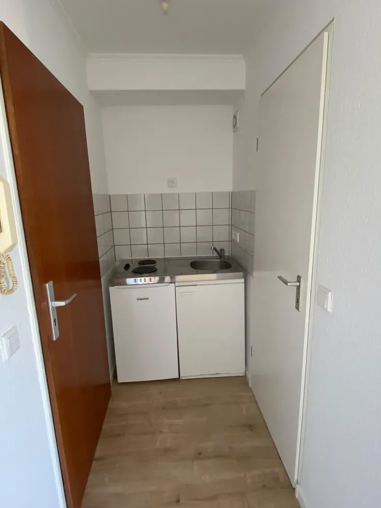 1 room apartment with 21 m² in Düsseldorf – Photo 4