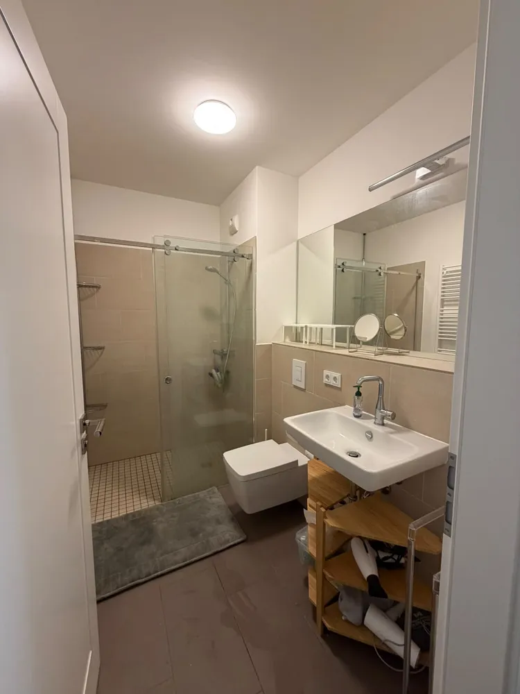 2 room apartment with 40 m² in Berlin – Photo 6