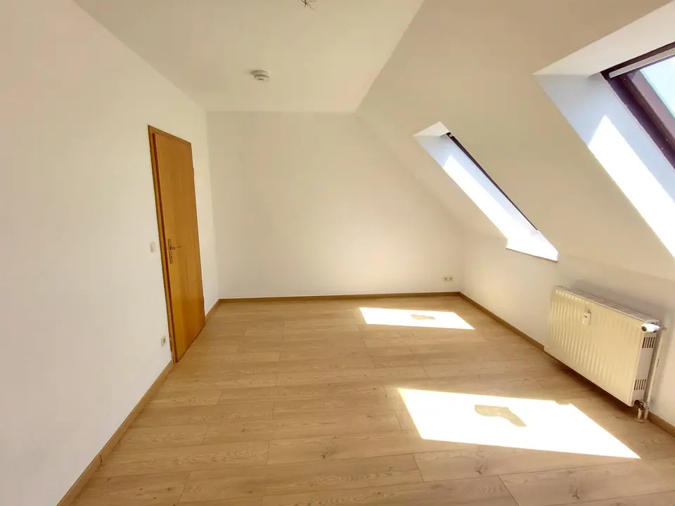 3 Zimmer Wohnung mit 68 m² in Zeitz – Bild 1