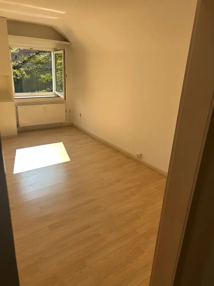 2 Zimmer Wohnung mit 32 m² in Bochum – Bild 1